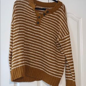 American Eagle Henley sweater